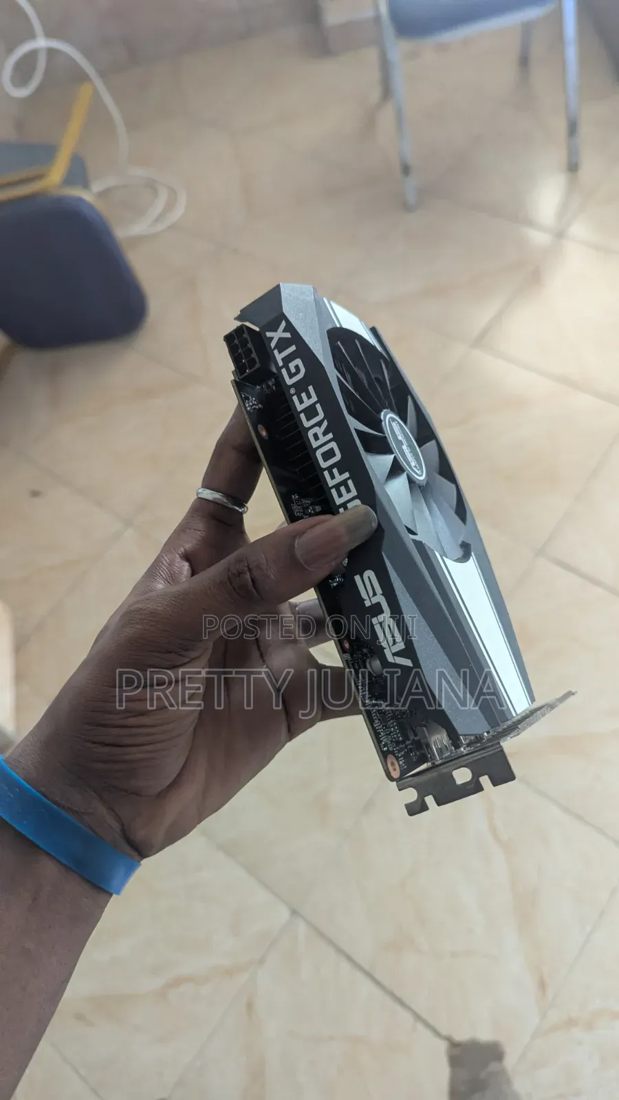 GTX 1660 Super ASUS Phoenix 1 Fan