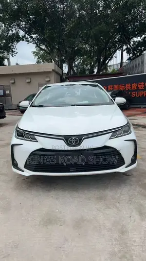 Toyota Corolla 2023 White