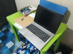 Laptop HP EliteBook 840 G5 8GB Intel Core i7 SSHD+SSD 256GB