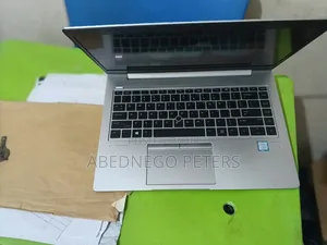 Laptop HP EliteBook 840 G5 8GB Intel Core i7 SSHD+SSD 256GB