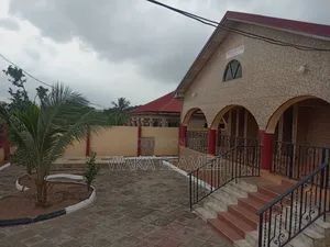 4bdrm House in Amasaman China Mall for rent