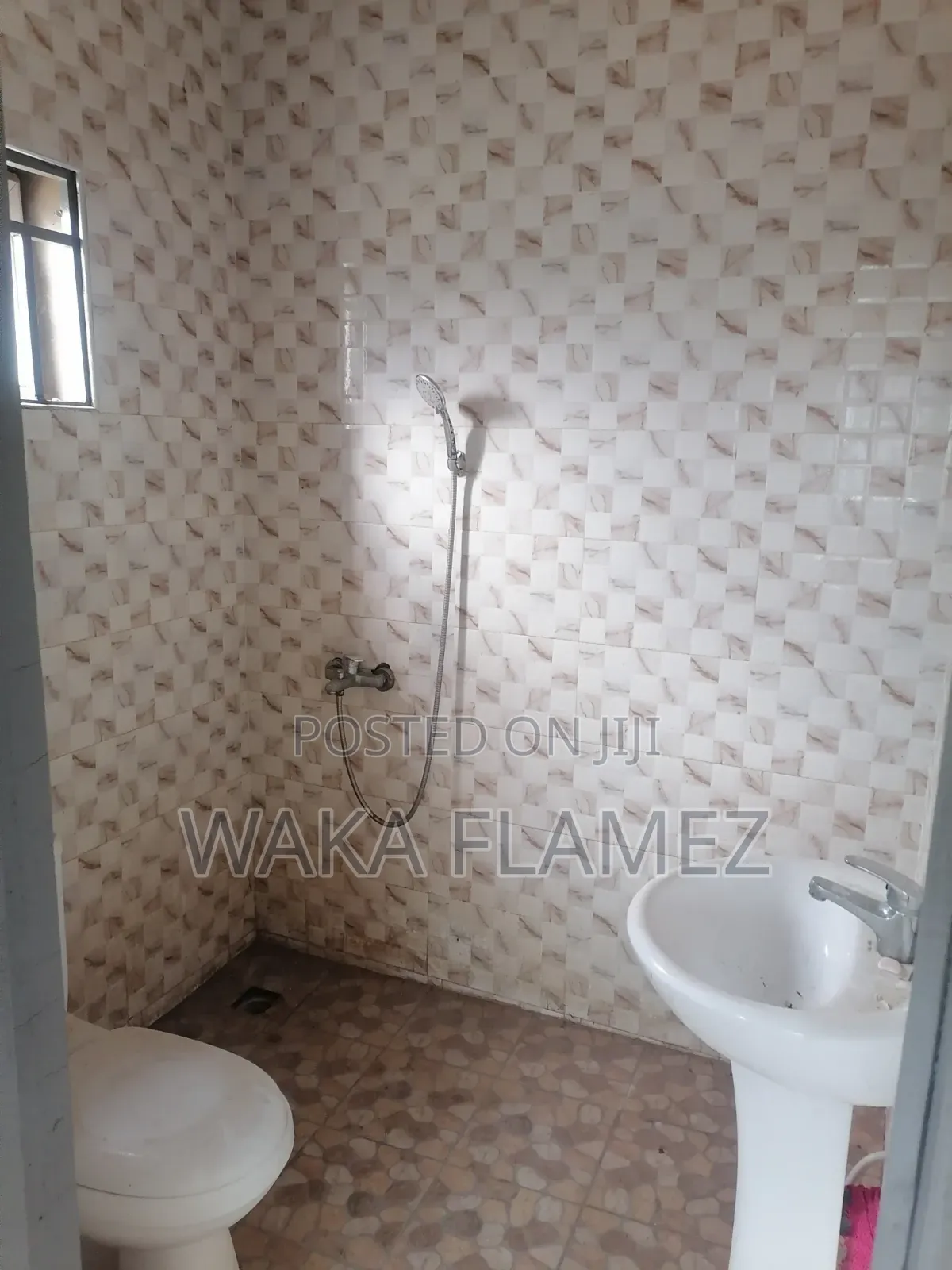 2bdrm Apartment in Satellite, Amasaman for rent