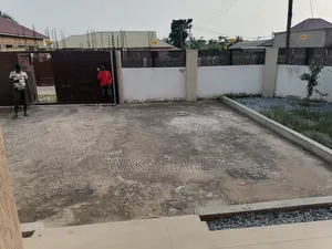 4bdrm House in Stadium Junction, Amasaman for sale