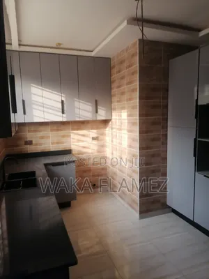 4bdrm House in Stadium Junction, Amasaman for sale