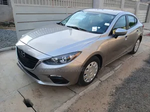 Mazda 3 2016 Brown