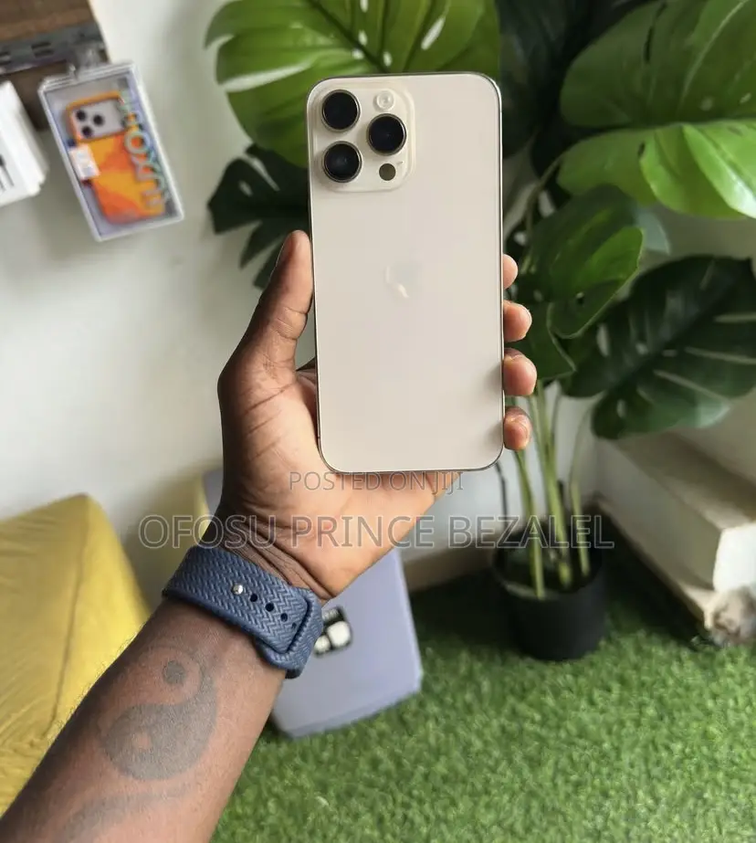 Apple iPhone 14 Pro Max 256 GB Gold