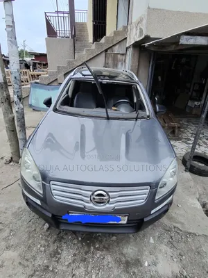 2006 Nissan Qashqai Windscreen Available
