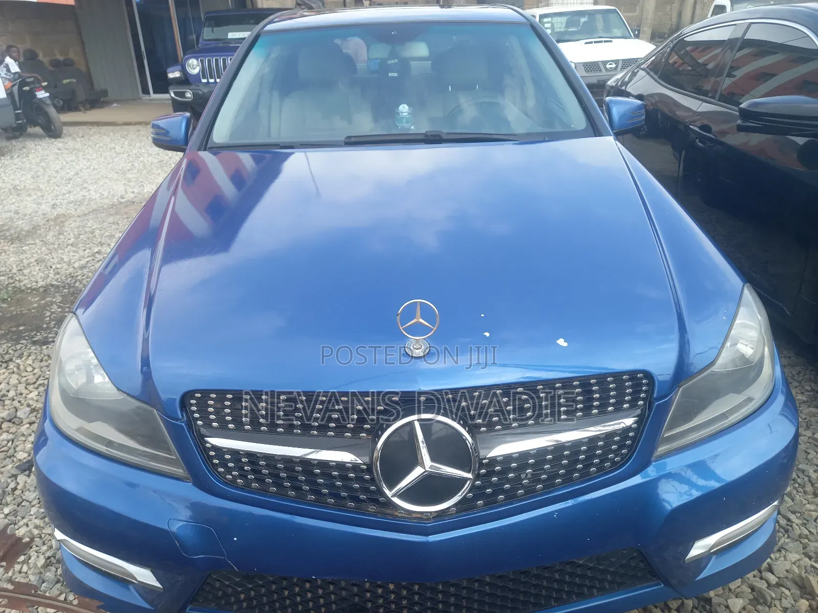 Mercedes-Benz C250 2013 Blue