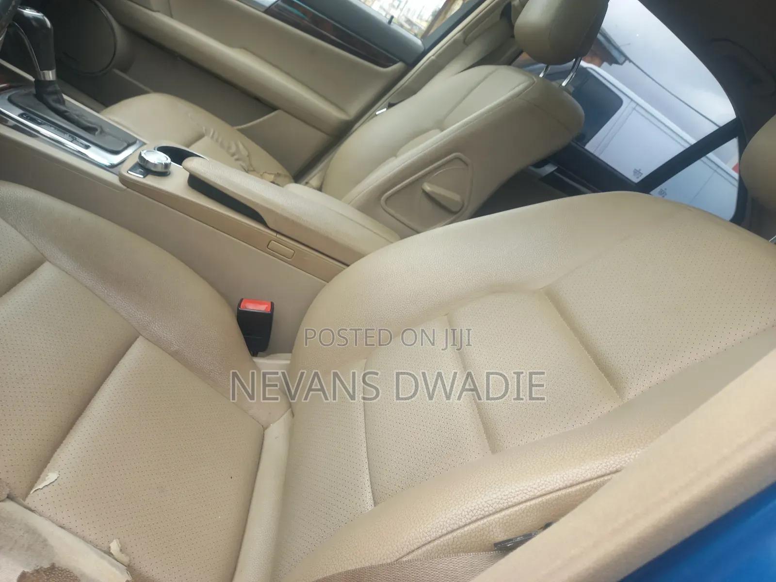 Mercedes-Benz C250 2013 Blue