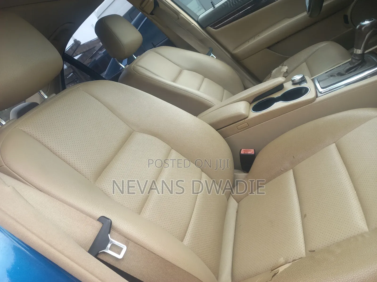 Mercedes-Benz C250 2013 Blue