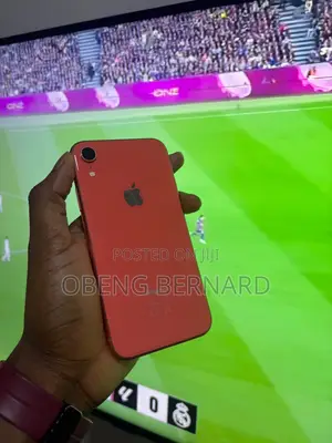 Apple iPhone XR 64 GB Red