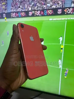 Apple iPhone XR 64 GB Red