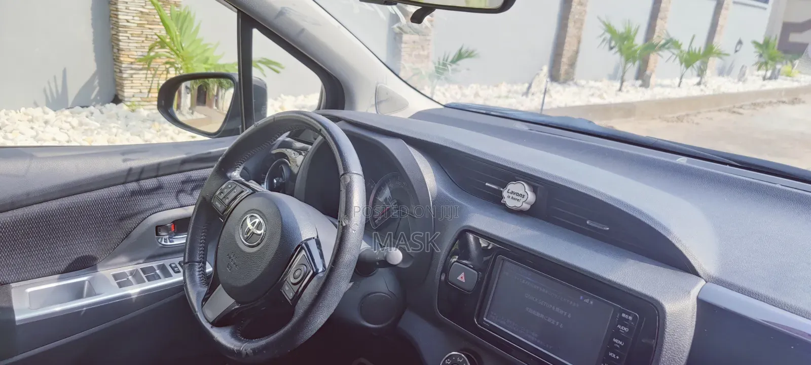 Toyota Vitz 2016 Black