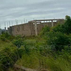 Prampram New Ningo> Easy Accessible Gated Half Plots
