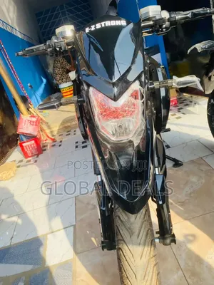 Electric Bike. Reverse Gear. 2000W Motor and Tubeless Tires Brand New