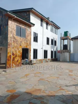 3bdrm House in E A Properties, Ghanata Area for rent