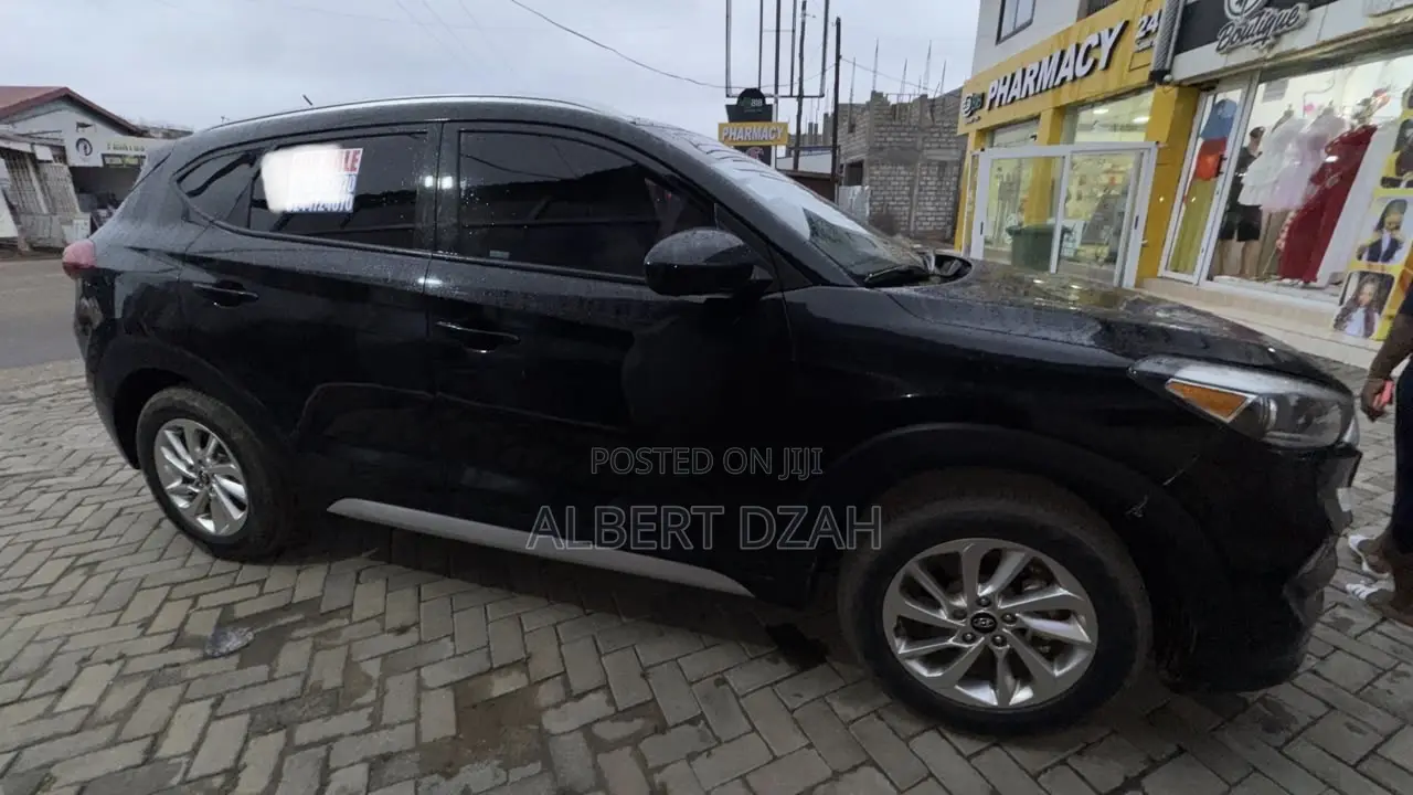 Hyundai Tucson 2016 Black