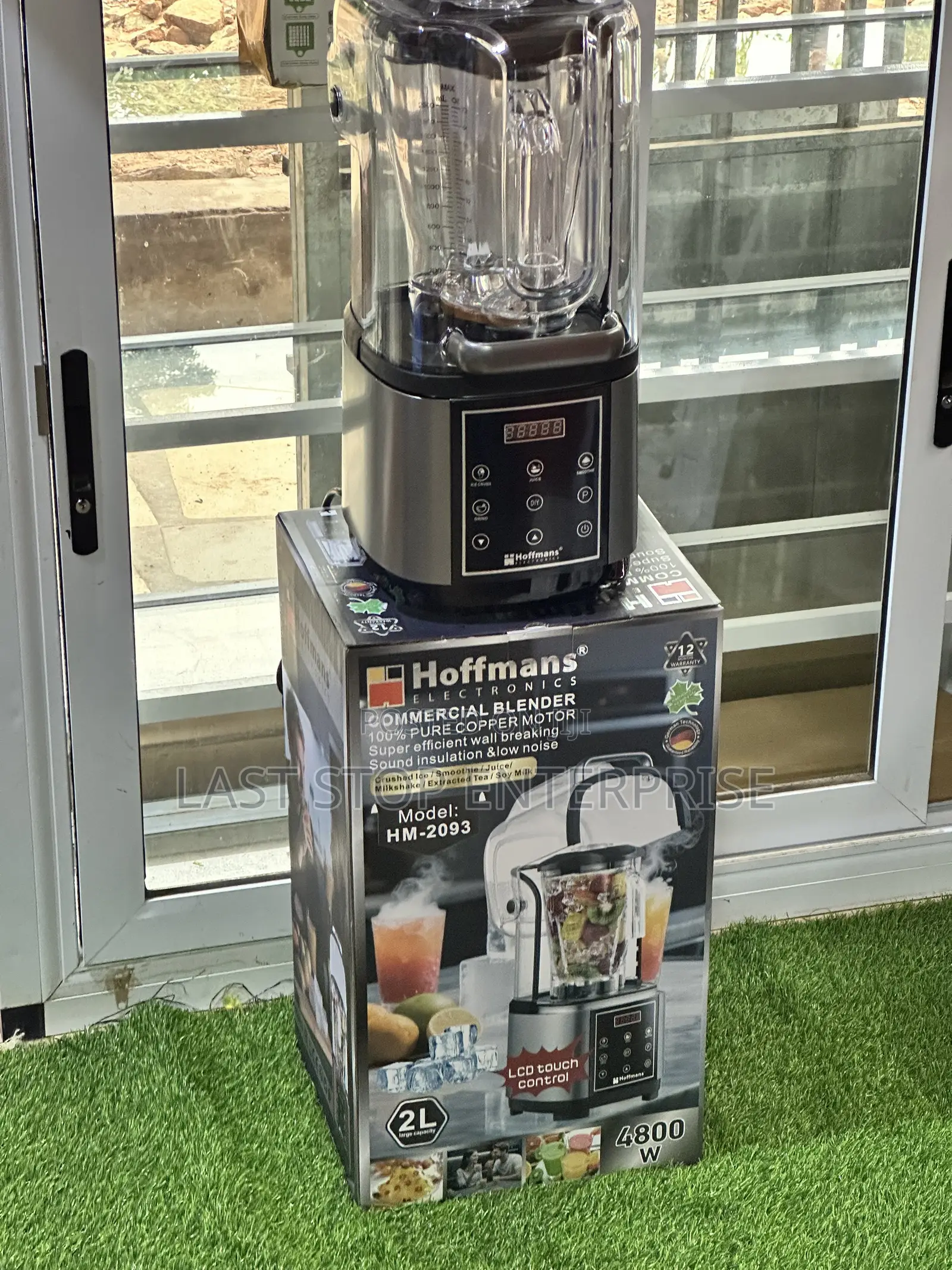 Hoffman’s Soundproof Blender