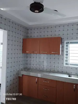 4bdrm House in E A Properties, Frafraha for rent