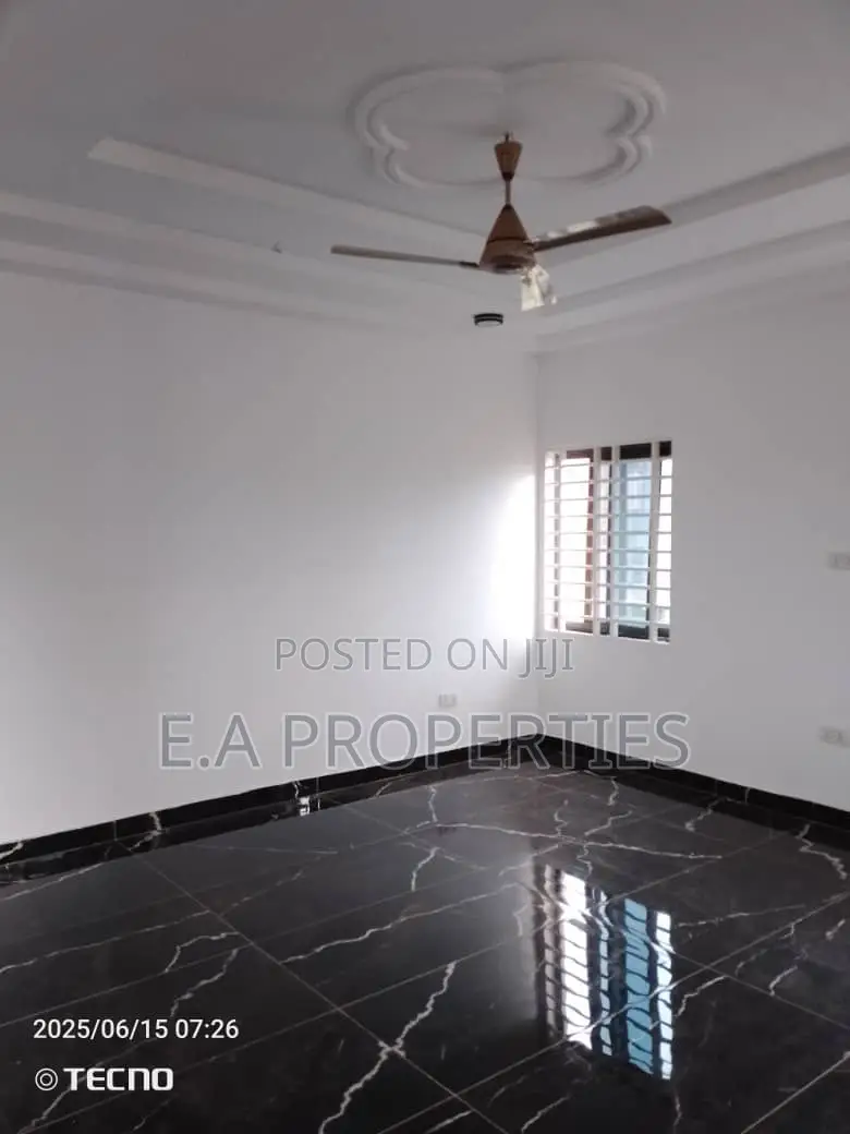 4bdrm House in E A Properties, Frafraha for rent