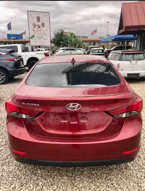 Hyundai Elantra Limited Sedan FWD (1.8L 4cyl 6A) 2016 Red