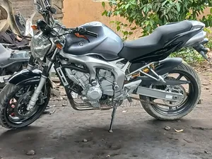 Yamaha FZ6 2009 Silver