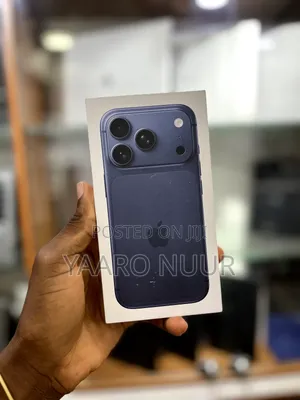 New Apple iPhone 17 Pro Max 256 GB Blue