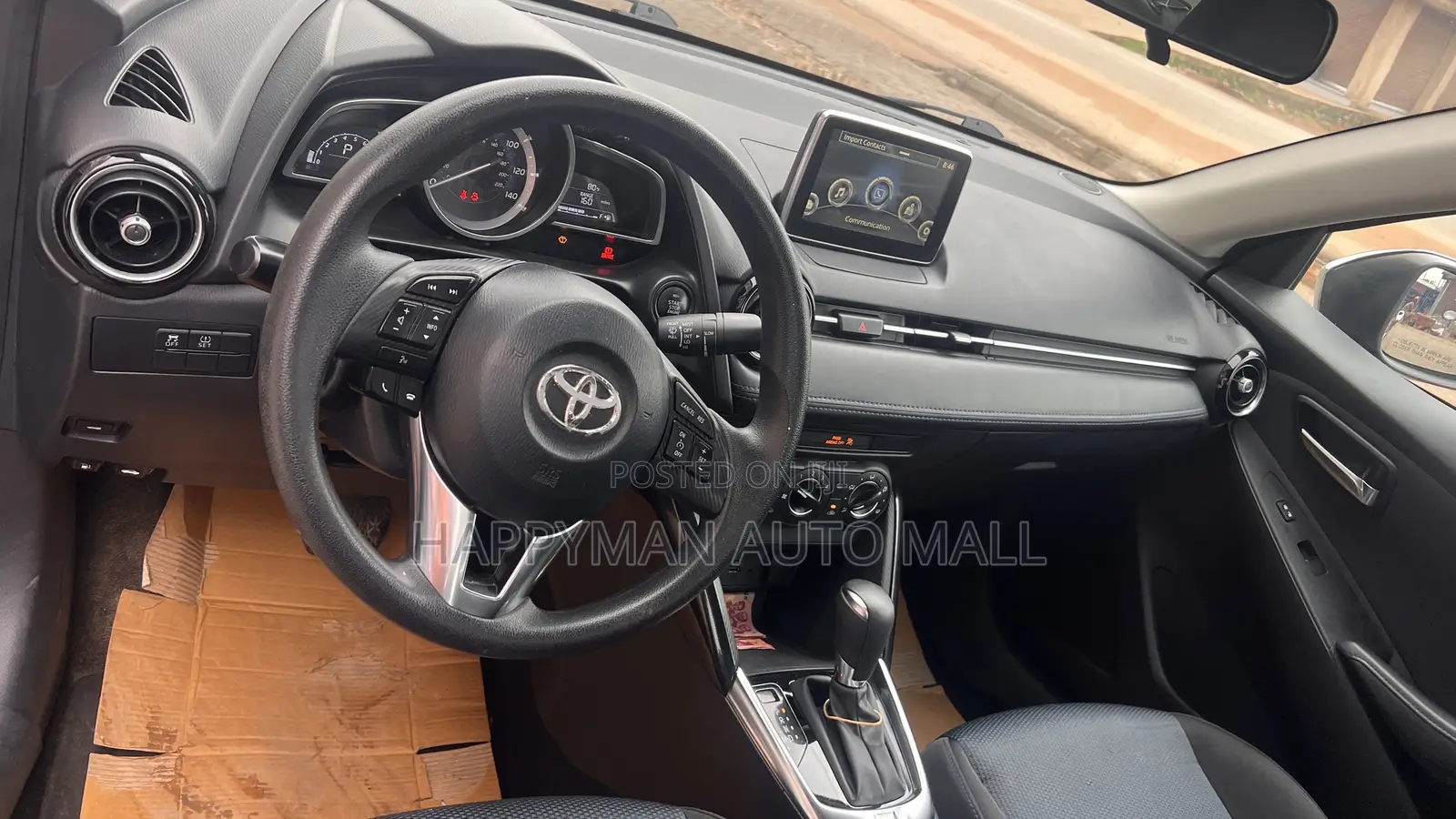 Toyota Yaris 2018 Black