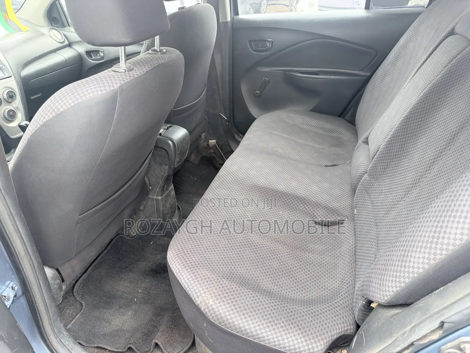 Toyota Yaris 2010 Blue