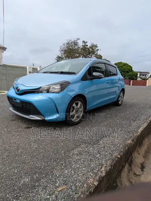 Toyota Vitz 2016 Blue