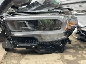 Tacoma 2022 Headlight Driver Side