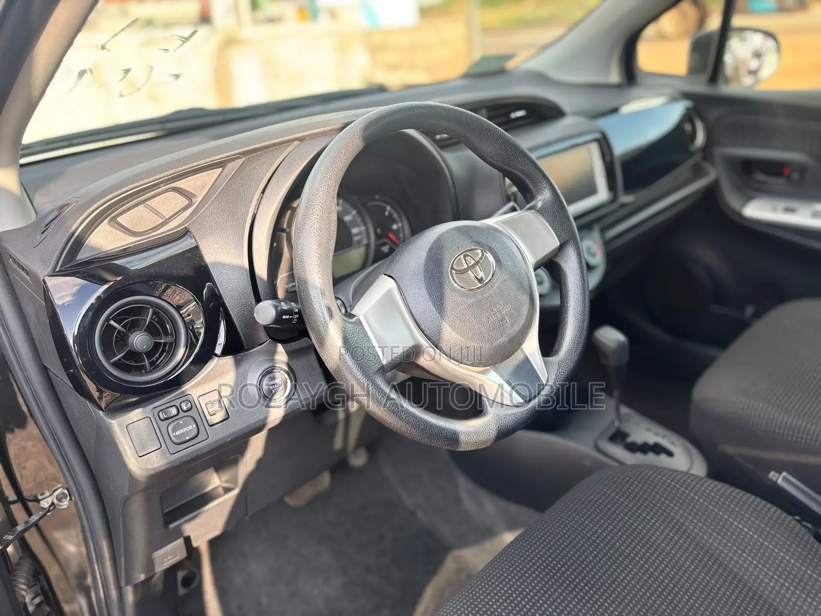 Toyota Vitz 2015 Black