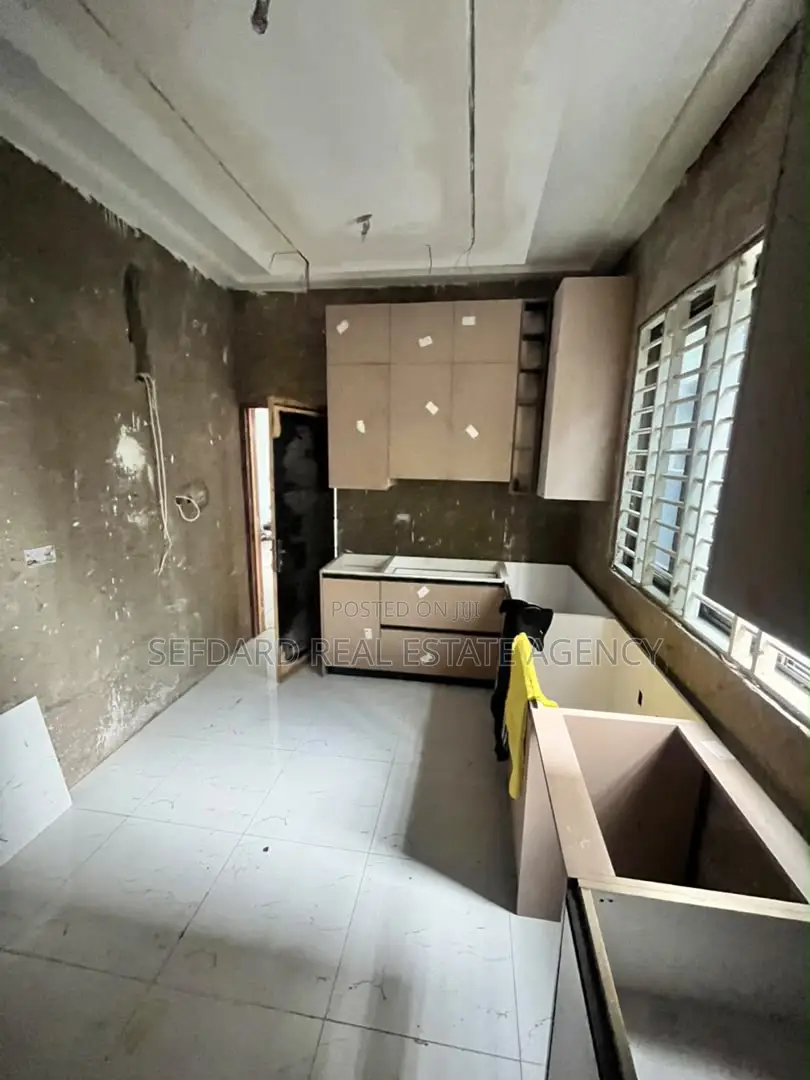 3bdrm House in Sefdard Properties, Oyarifa for sale