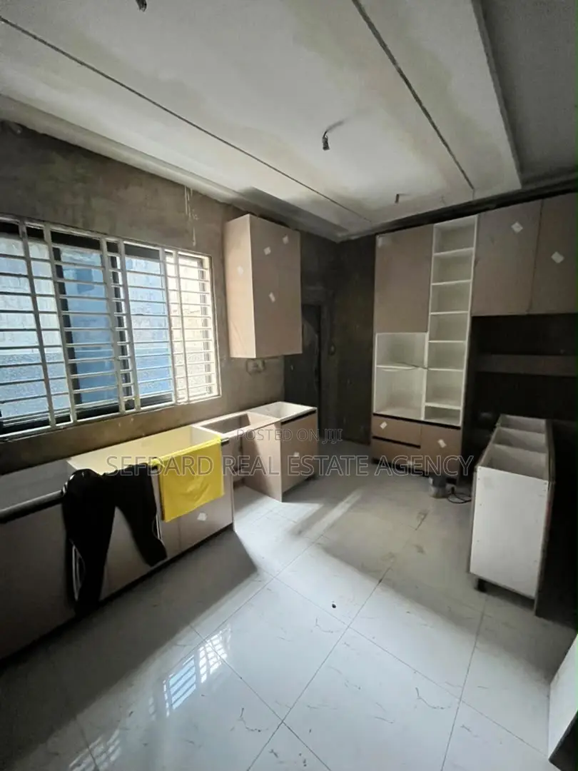 3bdrm House in Sefdard Properties, Oyarifa for sale