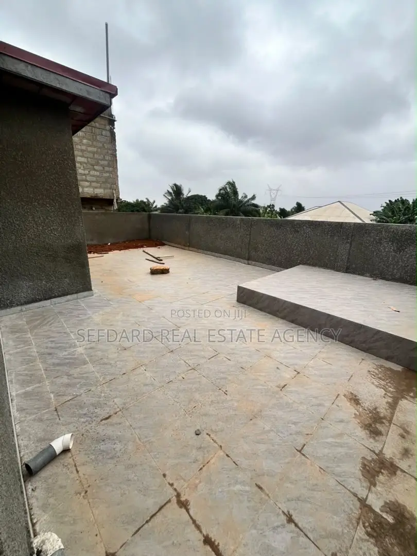 3bdrm House in Sefdard Properties, Oyarifa for sale