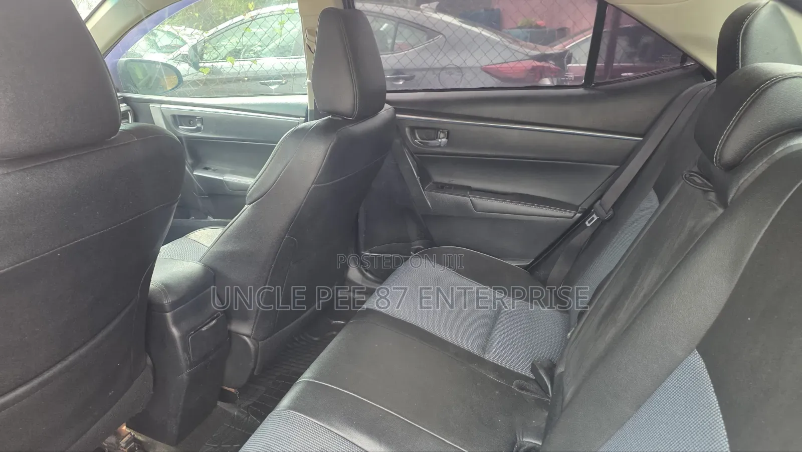 Toyota Corolla 2016 Black