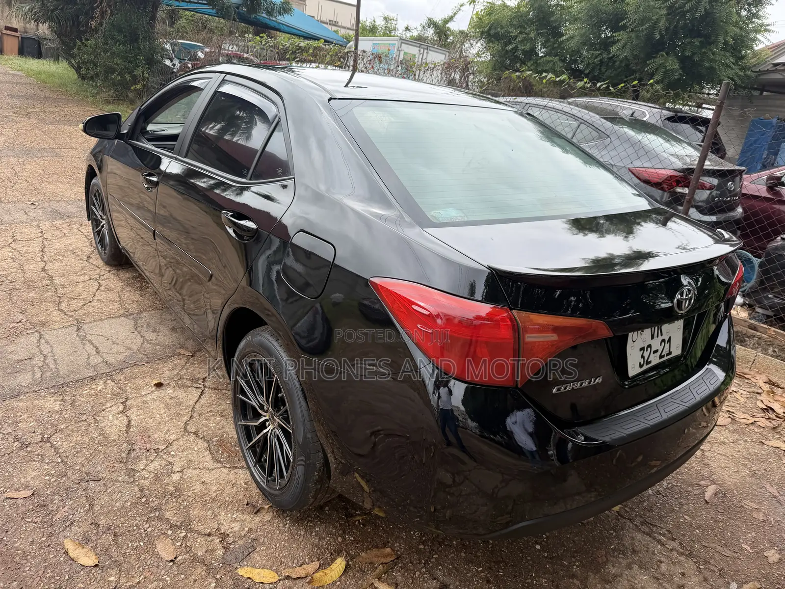 Toyota Corolla LE Eco 4dr Sedan (1.8L 4cyl CVT) 2016 Black