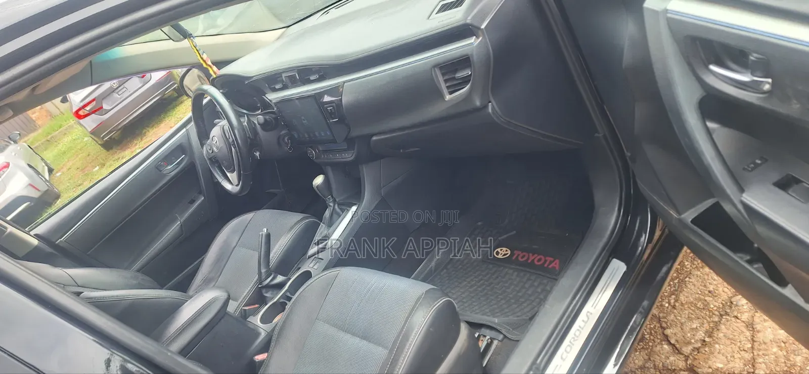 Toyota Corolla 2016 Black