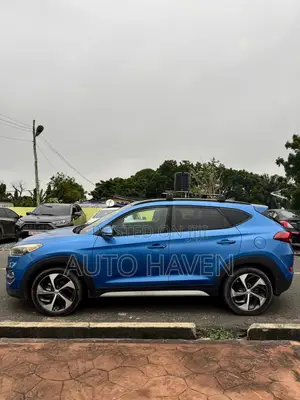 Hyundai Tucson Value FWD 2018 Blue