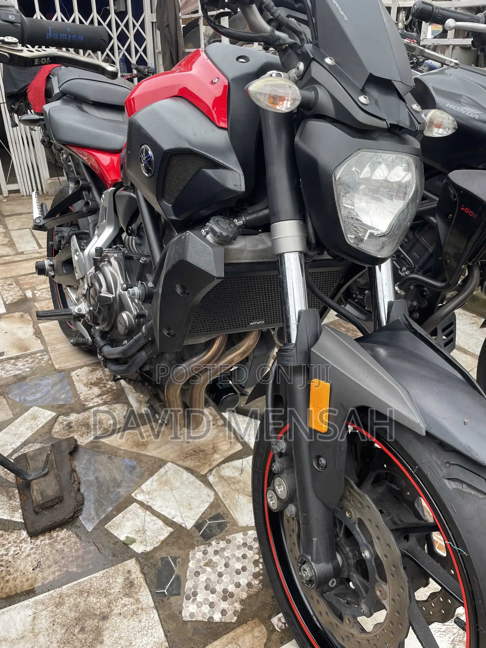 Yamaha FZ 2016 Red