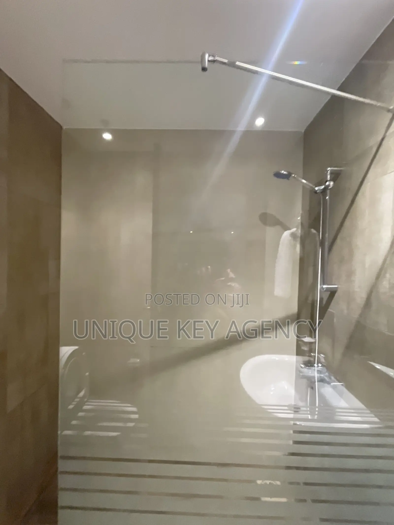 Furnished 2bdrm Apartment in Unique Key Agency, Danquah Circle for rent