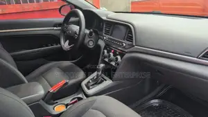 Hyundai Elantra 2019 Red