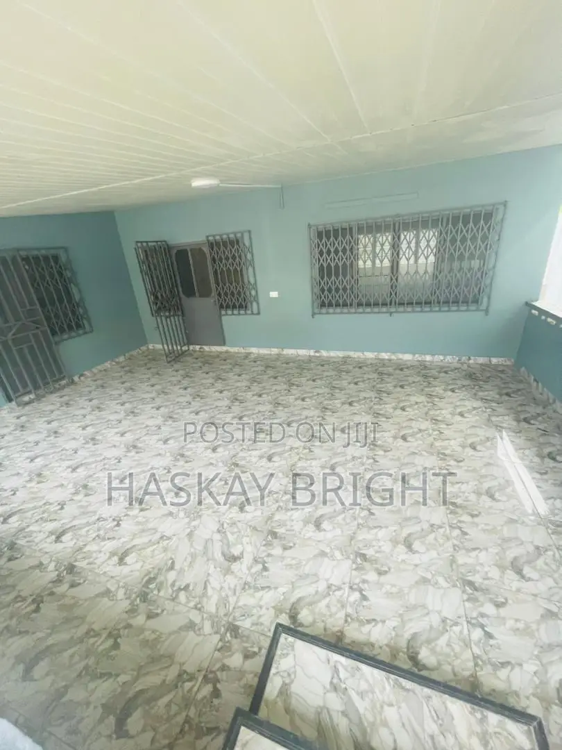 2bdrm House in Osu for rent