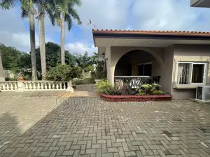 Furnished 4bdrm House in Unique Key Agency, Regimanuel Gray Estates