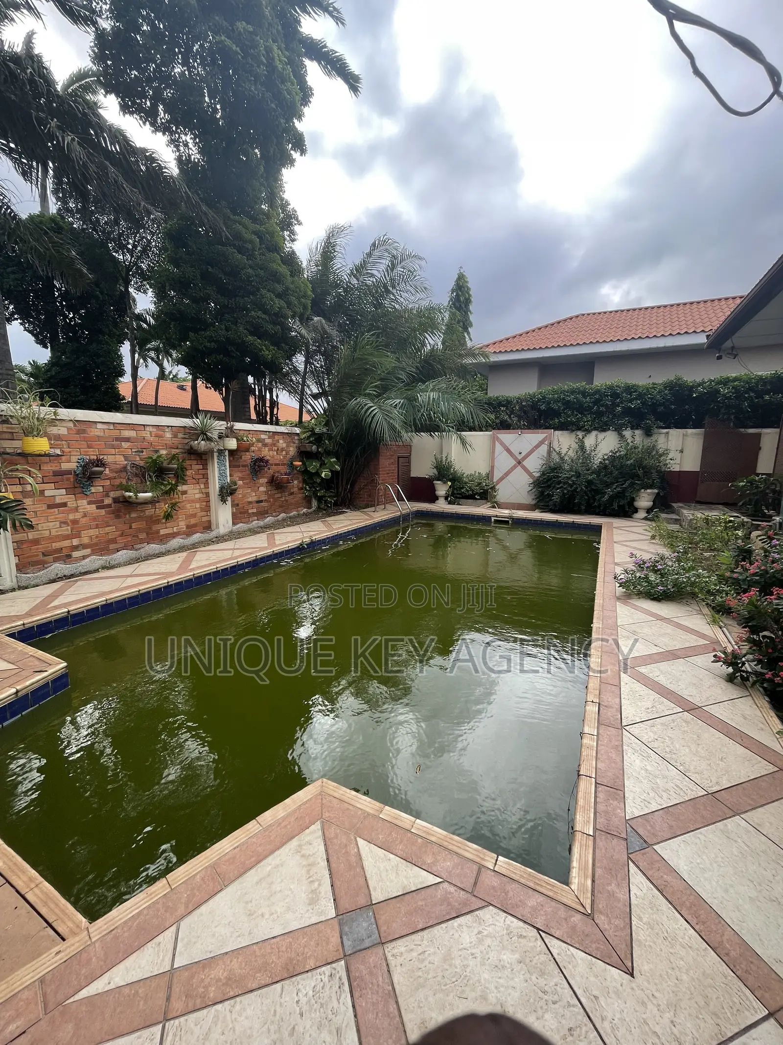 Furnished 4bdrm House in Unique Key Agency, Regimanuel Gray Estates