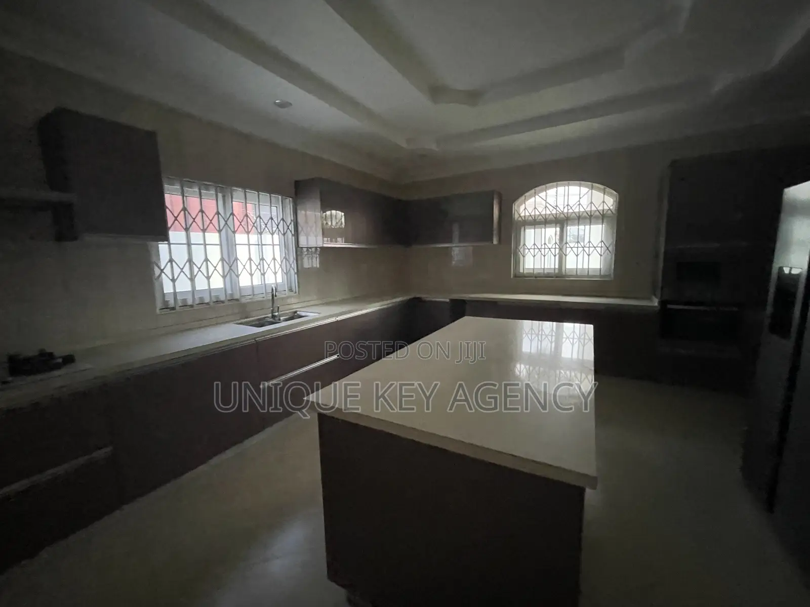 Furnished 4bdrm House in Unique Key Agency, Regimanuel Gray Estates