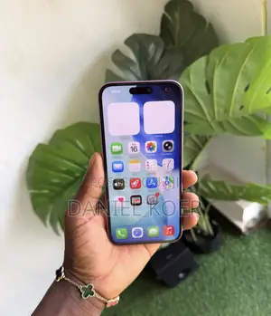 Apple iPhone 16 256 GB Pink