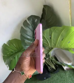 Apple iPhone 16 256 GB Pink