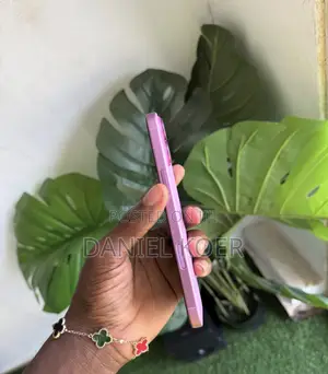 Apple iPhone 16 256 GB Pink