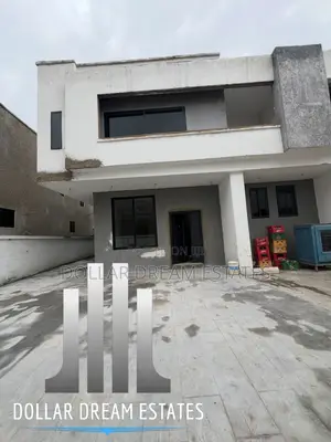 4bdrm Townhouse / Terrace in Haatso for rent